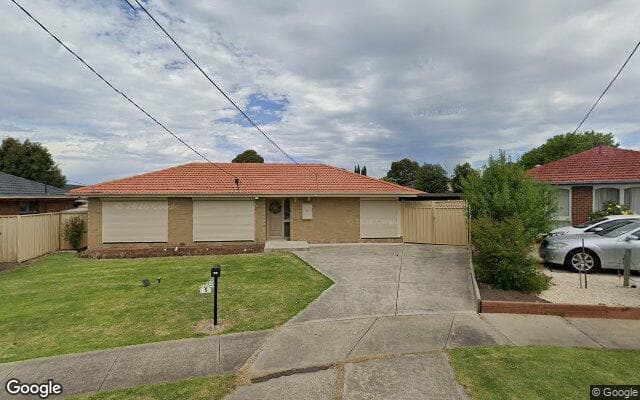 5 Donnelly Court