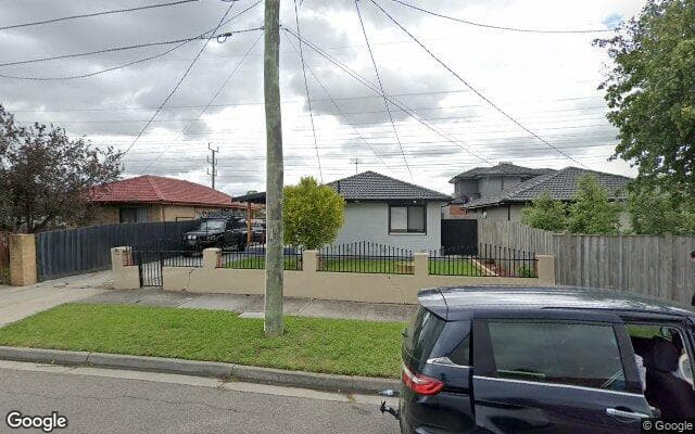 15 Cleveland Street