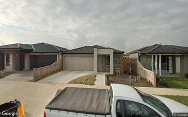 27 Malleefowl Boulevard, Beveridge, VIC