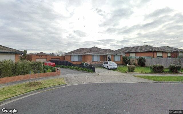 9 Sheffield Court
